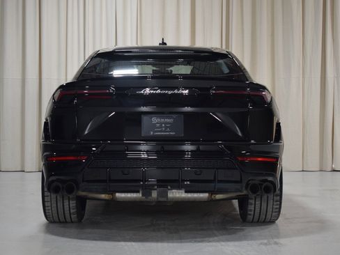 Used 2023 Lamborghini Urus S image 13