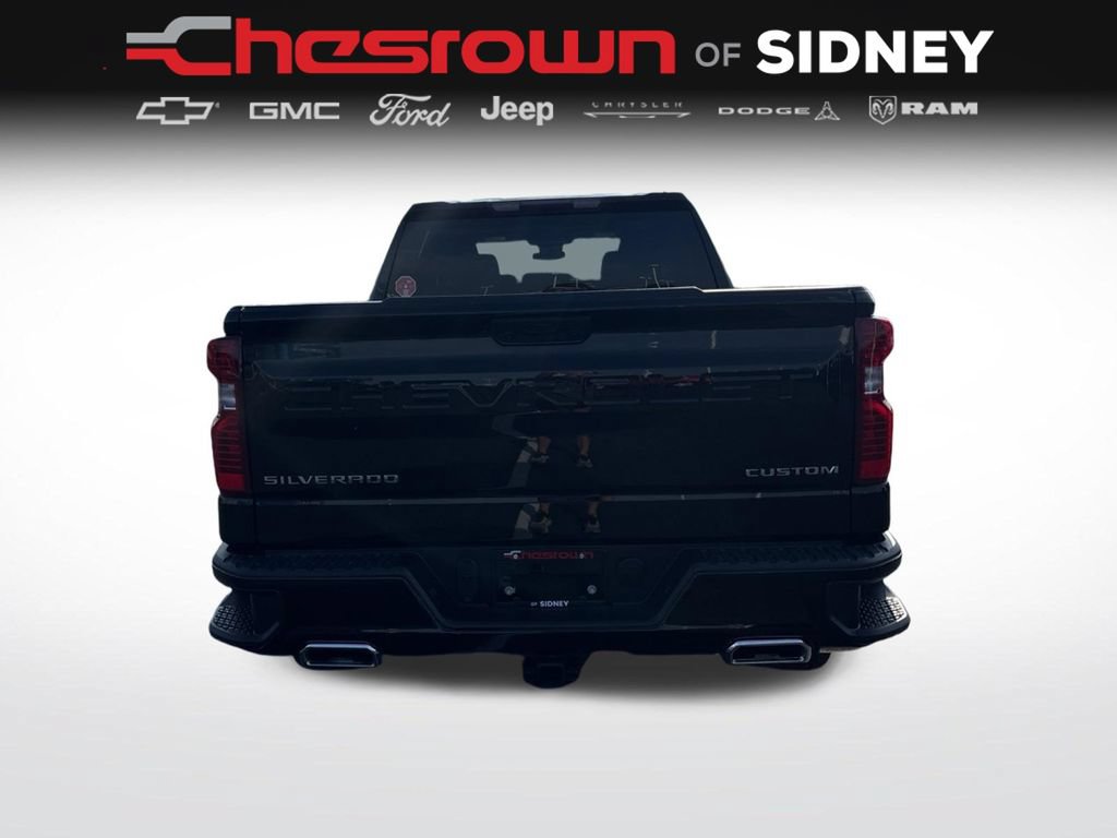 Used 2024 Chevrolet Silverado 1500 Custom Trail Boss AWD/4WD image 4