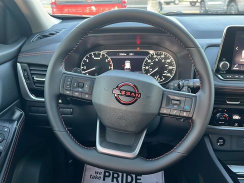 New 2026 Nissan Rogue SV image 18