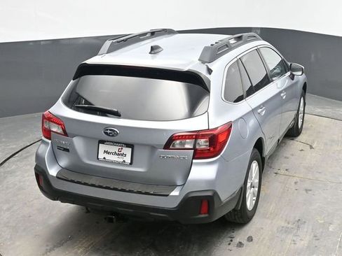 Used 2018 Subaru Outback 2.5i Premium image 27