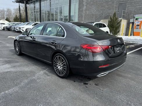 Certified 2022 Mercedes-Benz C 300 4MATIC Sedan image 5