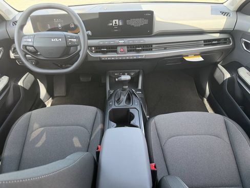 New 2026 Kia K4 FWD image 14