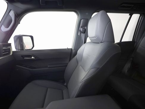 Used 2025 Lexus GX 550 550 Luxury image 40