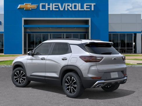 New 2026 Chevrolet TrailBlazer ACTIV w/ Convenience Package FWD image 3
