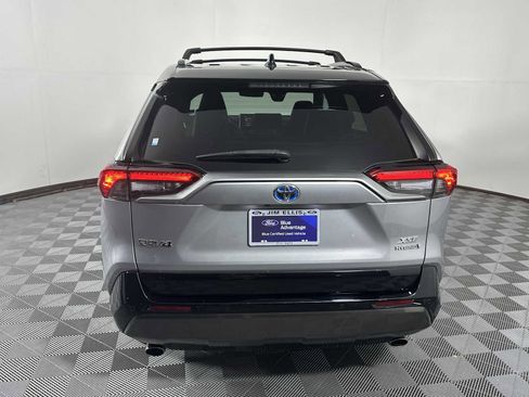 Used 2021 Toyota RAV4 XSE image 12