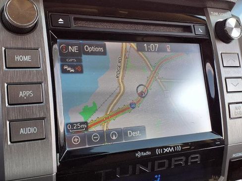 Used 2017 Toyota Tundra Limited image 6