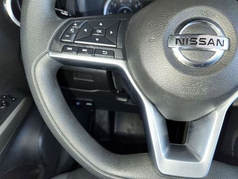 Certified 2020 Nissan Kicks SV image 23