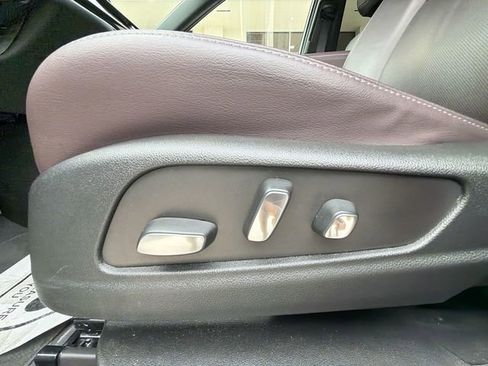 Certified 2024 Cadillac XT6 Premium Luxury FWD image 20