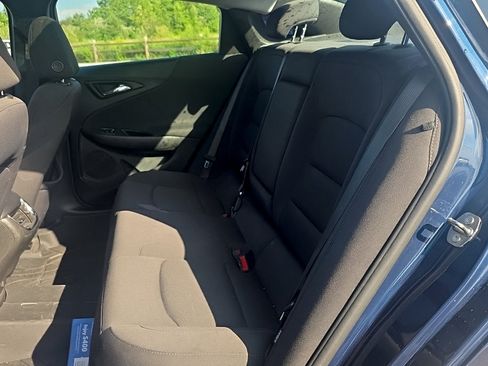Used 2022 Chevrolet Malibu LT FWD image 7