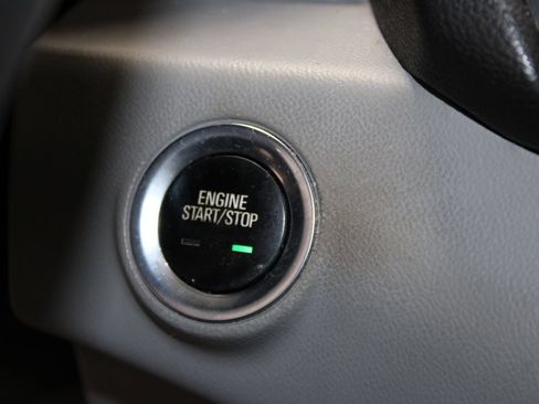 Used 2019 GMC Terrain SLT w/ Preferred Package FWD image 40