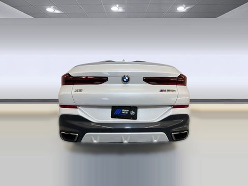 Used 2022 BMW X6 M50i w/ Executive Package image 10