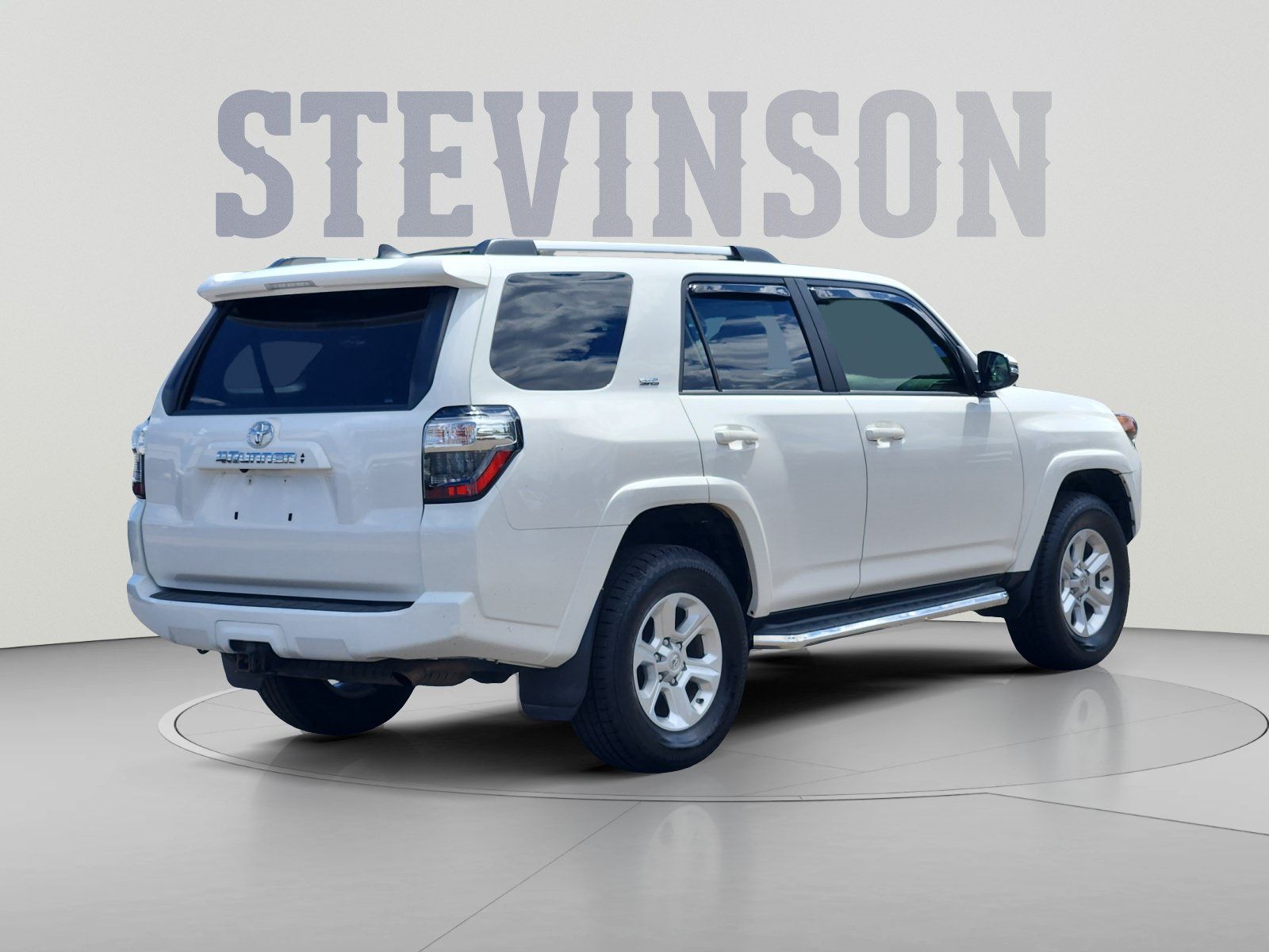 Used 2020 Toyota 4Runner SR5 Premium w/ Moonroof Package AWD/4WD image 5