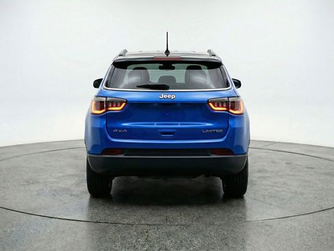 Used 2025 Jeep Compass Limited AWD/4WD image 7