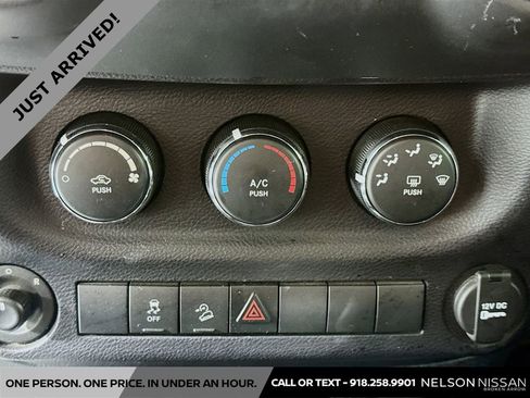Used 2016 Jeep Wrangler Unlimited Sport w/ Quick Order Package 24S AWD/4WD image 14