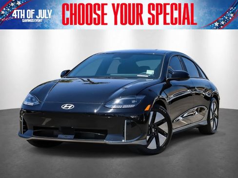 Used 2025 Hyundai Ioniq 6 SE RWD image 1