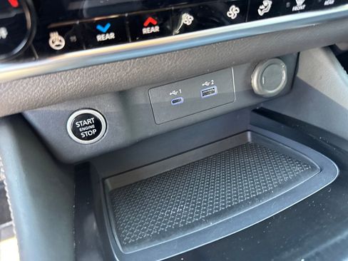 Certified 2023 Nissan Rogue SL w/ SL Premium Package FWD image 22
