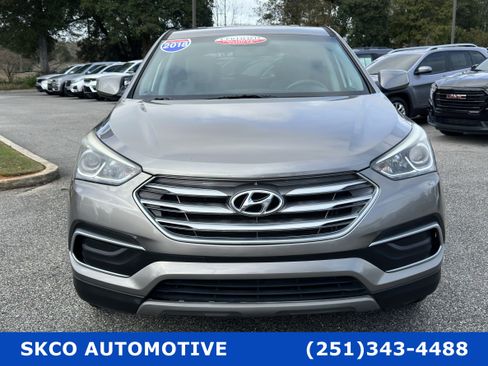 Used 2018 Hyundai Santa Fe Sport image 8