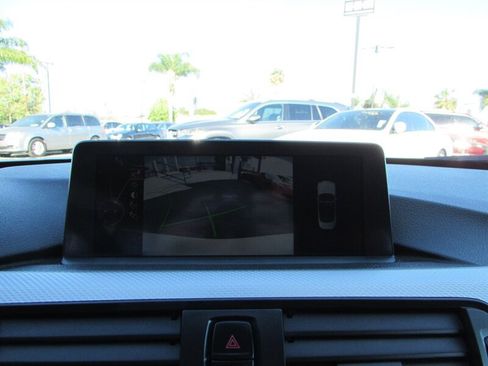 Used 2014 BMW 435i Convertible image 17