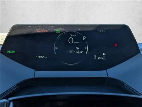 Used 2026 Toyota Prius Plug-In Hybrid image 10