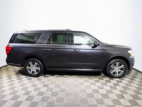 Used 2024 Ford Expedition Max Limited image 9