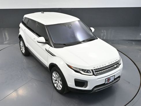 Used 2017 Land Rover Range Rover Evoque SE AWD/4WD image 56