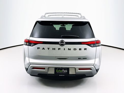 Used 2023 Nissan Pathfinder SL w/ Black Appearance Package image 7