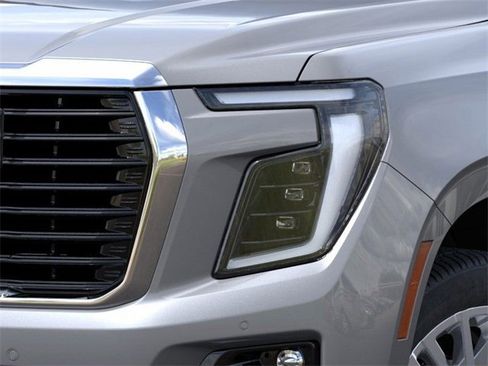 New 2025 GMC Yukon Elevation image 10