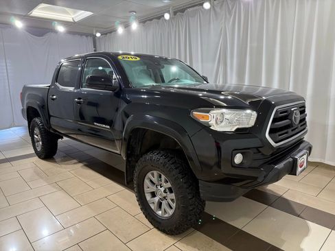 Used 2019 Toyota Tacoma SR5 image 7