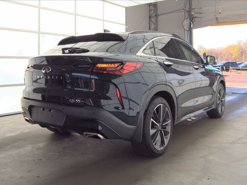 Used 2023 INFINITI QX55 Essential w/ Cargo Package image 3