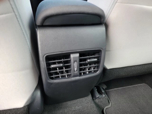 Used 2026 Toyota Corolla Cross L FWD image 19