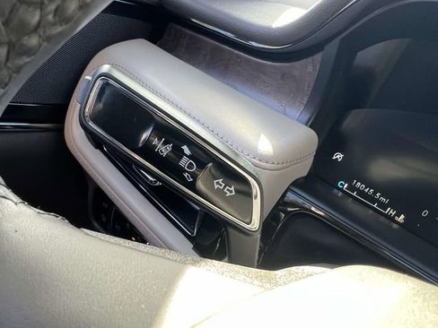 Certified 2023 Lincoln Nautilus Reserve image 32