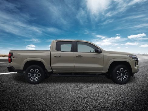 Used 2023 Chevrolet Colorado Z71 w/ Z71 Convenience Package 2 image 21