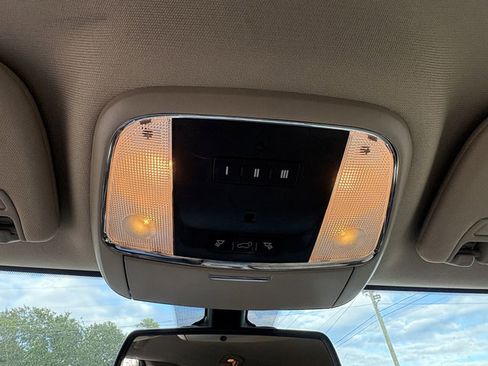 Used 2015 Jeep Grand Cherokee Limited image 17