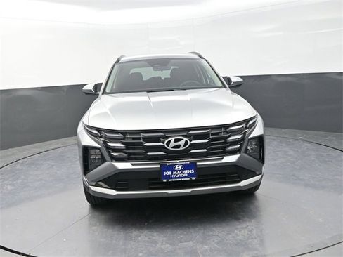 New 2026 Hyundai Tucson SEL image 3