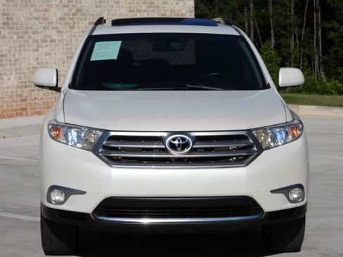 Used 2013 Toyota Highlander Limited FWD image 25