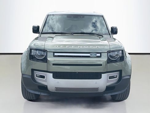 Used 2025 Land Rover Defender 110 S AWD/4WD image 8