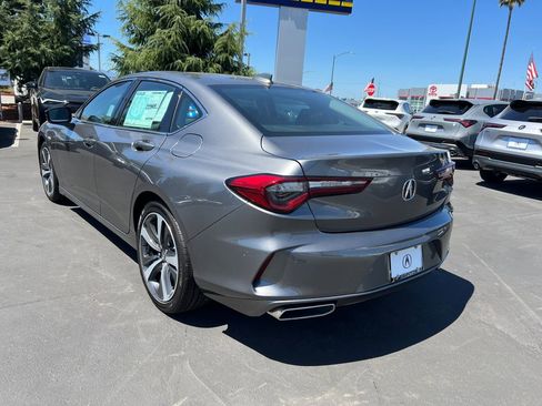 New 2025 Acura TLX w/ Technology Package image 8