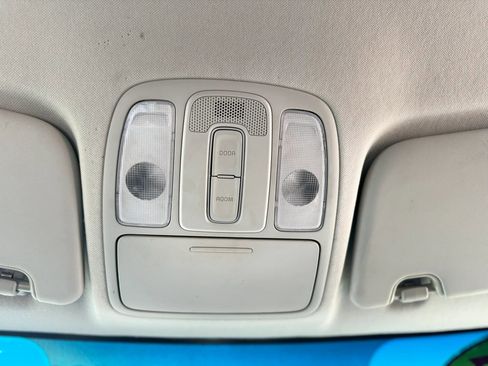 Used 2017 Kia Soul + image 30