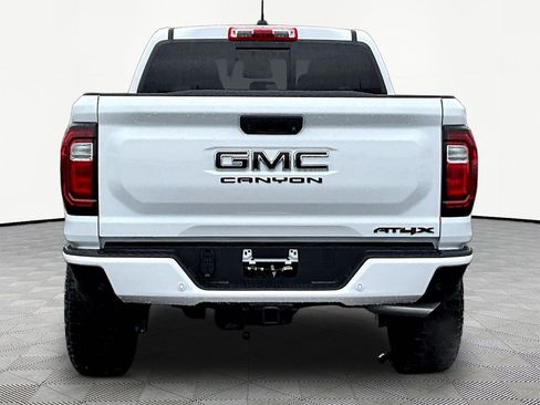 New 2026 GMC Canyon AT4X w/ LPO, Black Badging Package AWD/4WD image 5