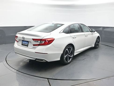 Used 2020 Honda Accord Sport image 6