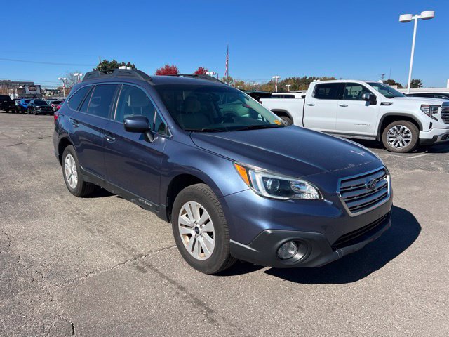 Used 2015 Subaru Outback 2.5i Premium AWD/4WD image 3