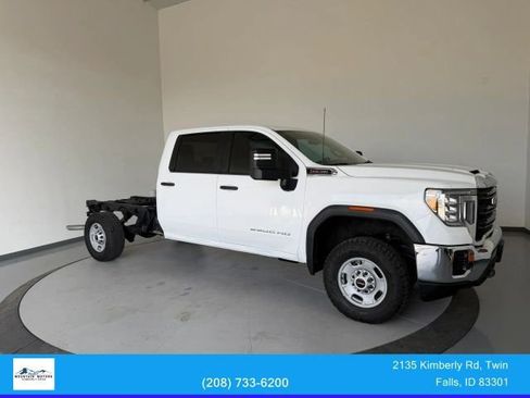 Used 2021 GMC Sierra 2500 4x4 Crew Cab w/ Convenience Package image 7