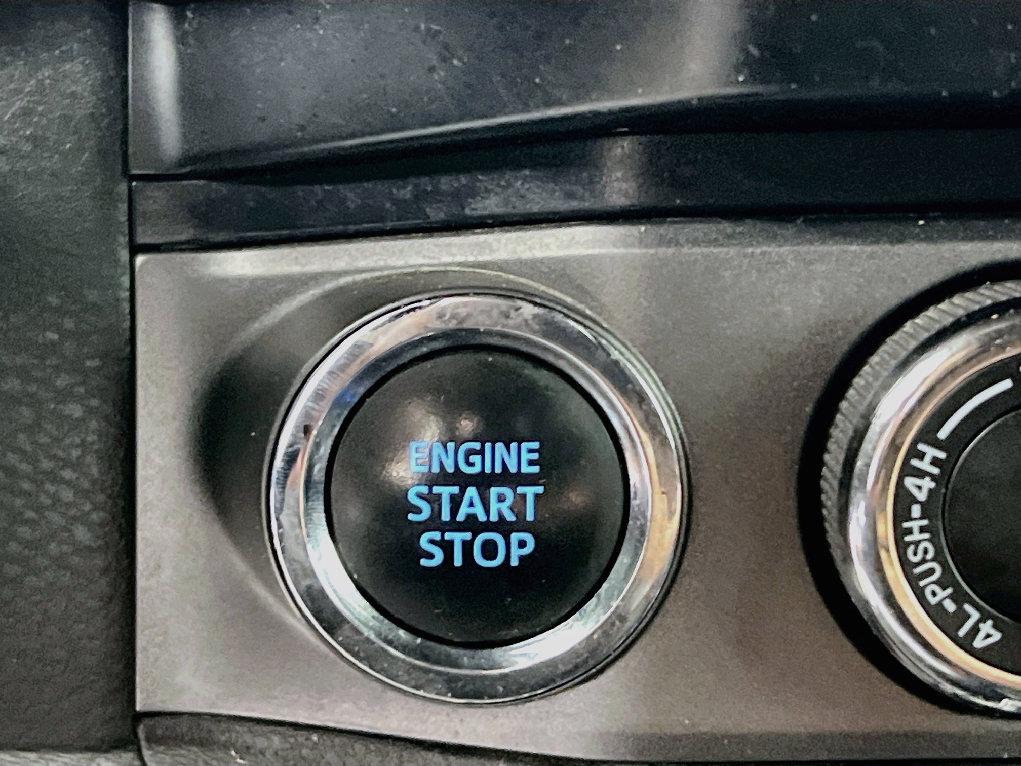 Used 2019 Toyota Tacoma TRD Sport AWD/4WD image 23