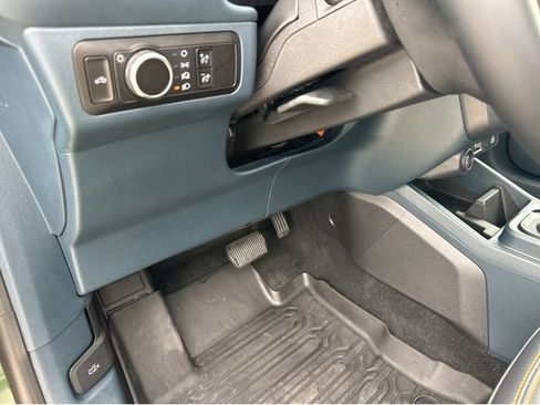 Used 2025 Ford Maverick Tremor image 34