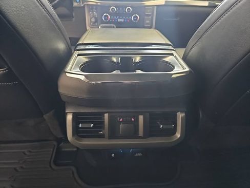 Used 2022 Ford F150 Lariat w/ Equipment Group 502A High AWD/4WD image 39