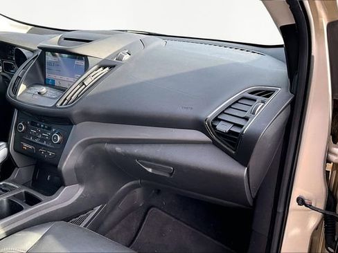 Used 2018 Ford Escape SEL image 18