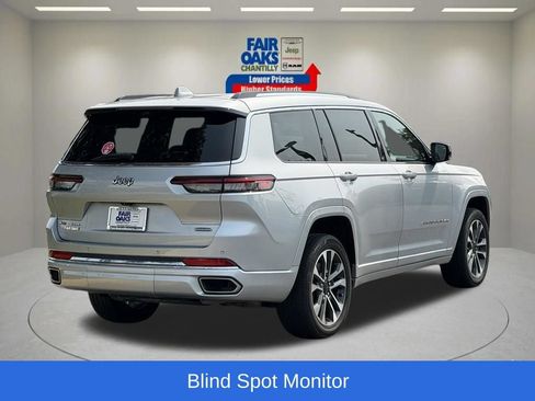 Used 2021 Jeep Grand Cherokee L Overland w/ Luxury Tech Group IV AWD/4WD image 8