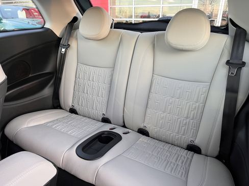 New 2025 FIAT 500 e w/ Quick Order Package 21B Icona image 15