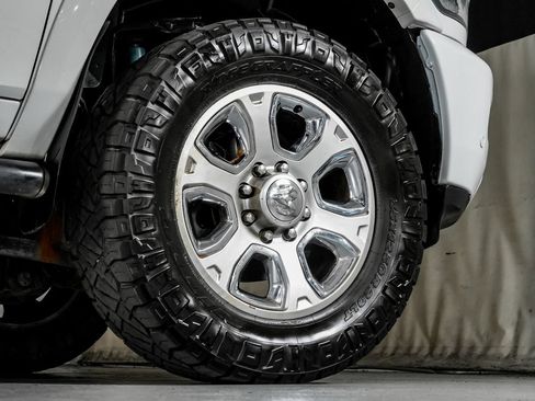 Used 2018 RAM 2500 Laramie w/ Sport Appearance Group AWD/4WD image 53