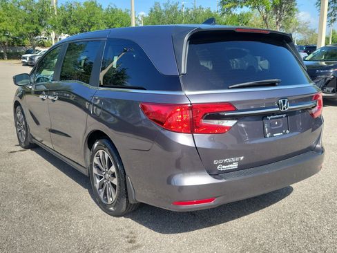 Used 2024 Honda Odyssey EX-L image 6